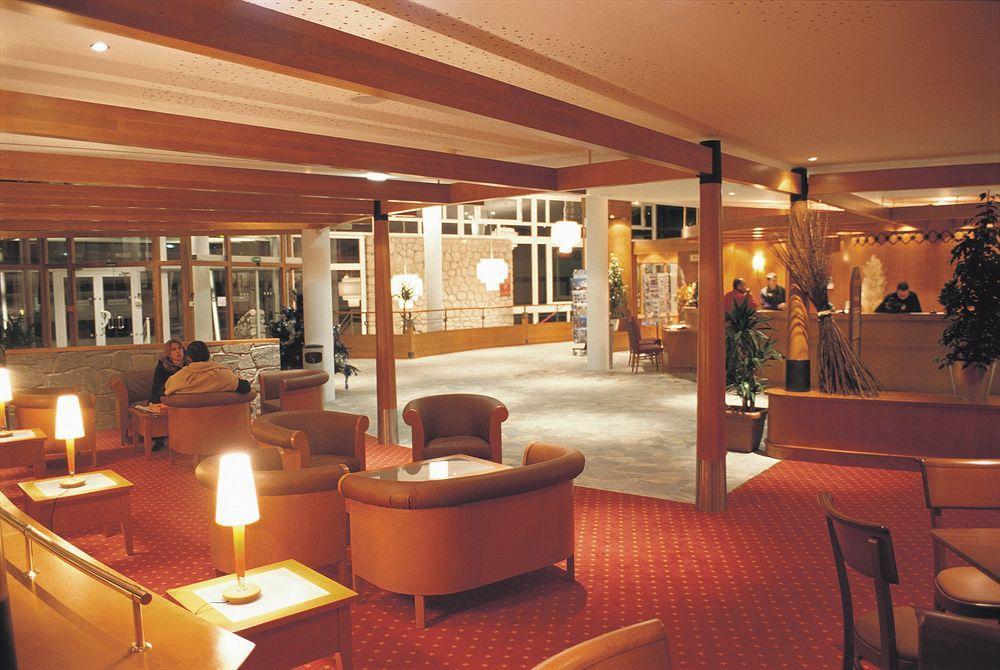 Belambra Clubs Residence Les Menuires - Le Hameau Des Airelles Сен-Мартен-де-Бельвіль Екстер'єр фото