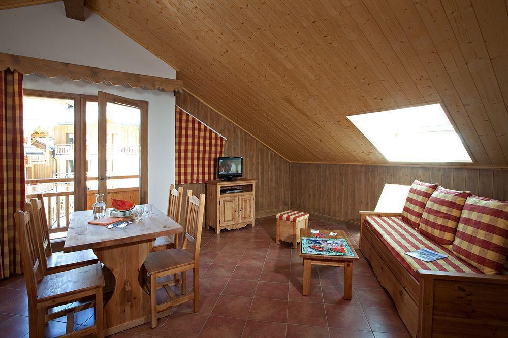 Belambra Clubs Residence Les Menuires - Le Hameau Des Airelles Сен-Мартен-де-Бельвіль Екстер'єр фото